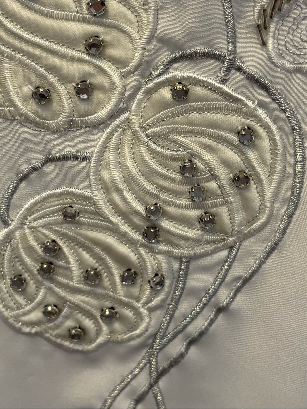 Eaton Vintage Embroidered Beaded Women's Blouse - Picture 2 of 5